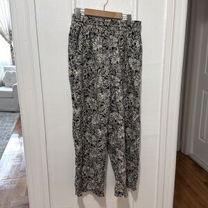 Pattern Gray Pants